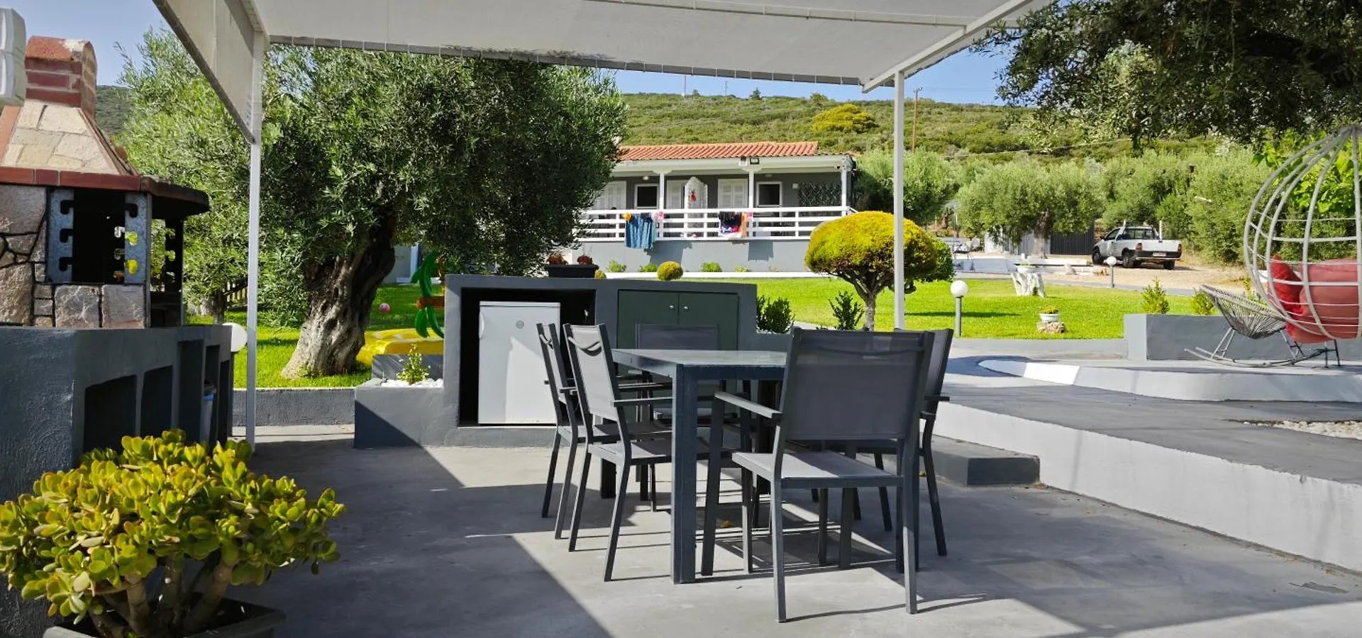 Garlis Apartments 사코우디아 0*,