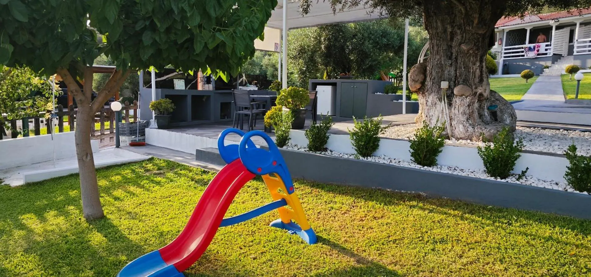 Garlis Apartments Psakoudia