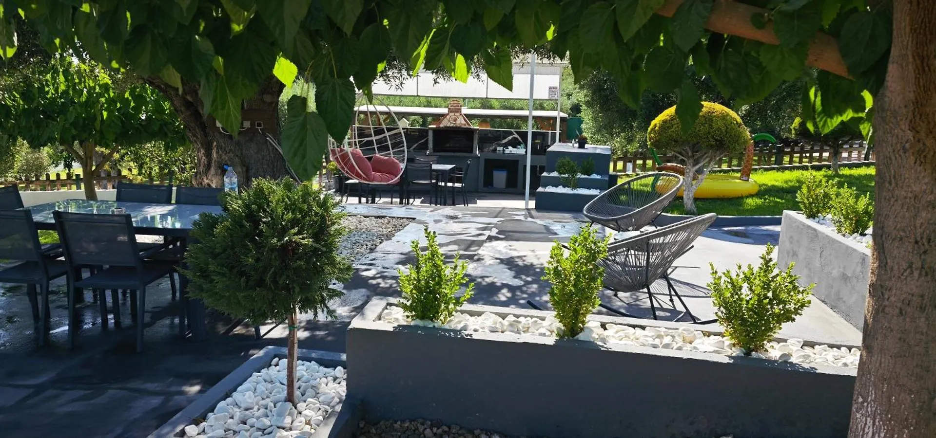 Garlis Apartments Psakoudia